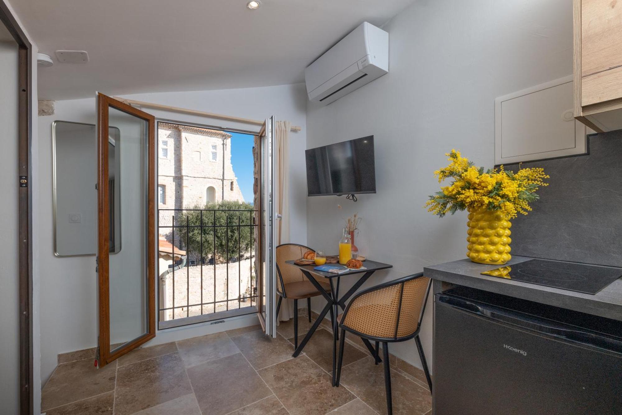 La Pablita, Vieil Antibes, Remparts Apartment Exterior photo